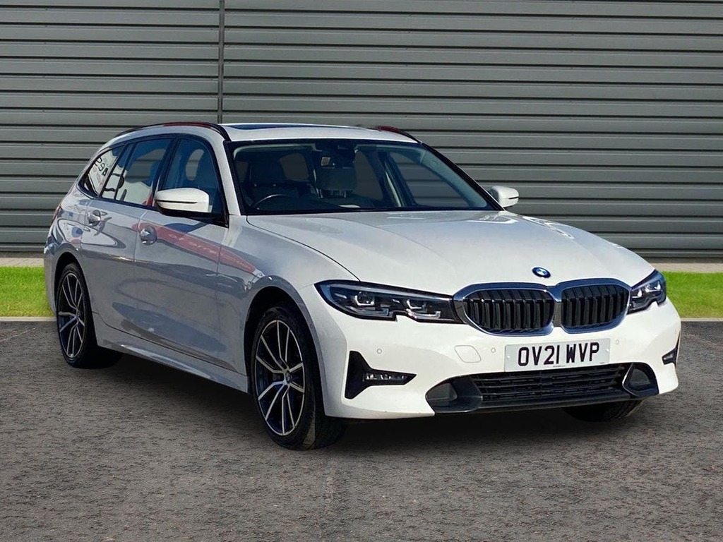 BMW 3 Series 2.0 330E 12Kwh Sport Pro Touring Plug I White