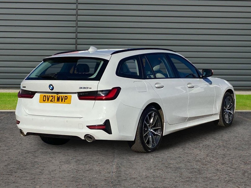 BMW 3 Series 2.0 330E 12Kwh Sport Pro Touring Plug I OV21WVP White #3