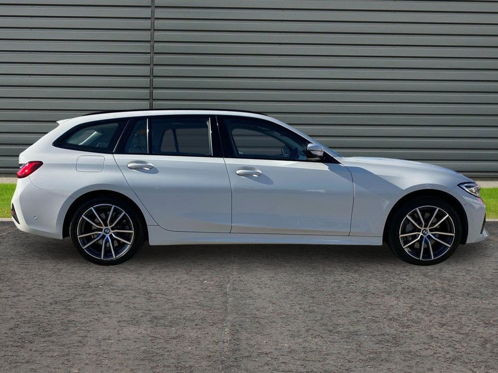 BMW 3 Series 2.0 330E 12Kwh Sport Pro Touring Plug I OV21WVP White #2