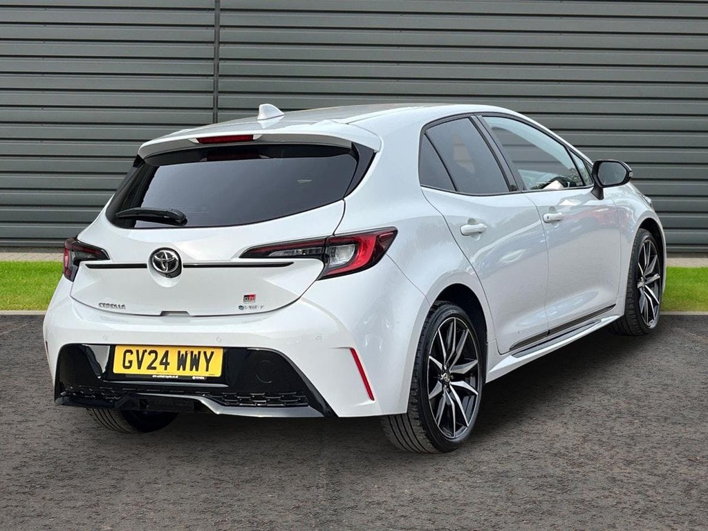 Toyota Corolla 2.0 Vvt-h Gr Sport Hatchback Hybrid Cvt White #3