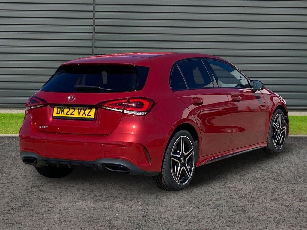 Mercedes-Benz A Class 1.3 A180 Amg Line Edition DK22VXZ Red #3