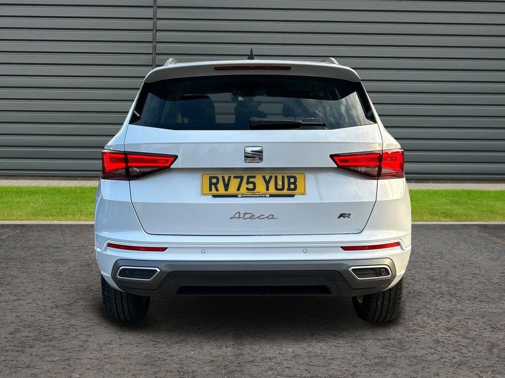 Seat Ateca 1.5 Tsi Evo Fr Suv RV75YUB White #4