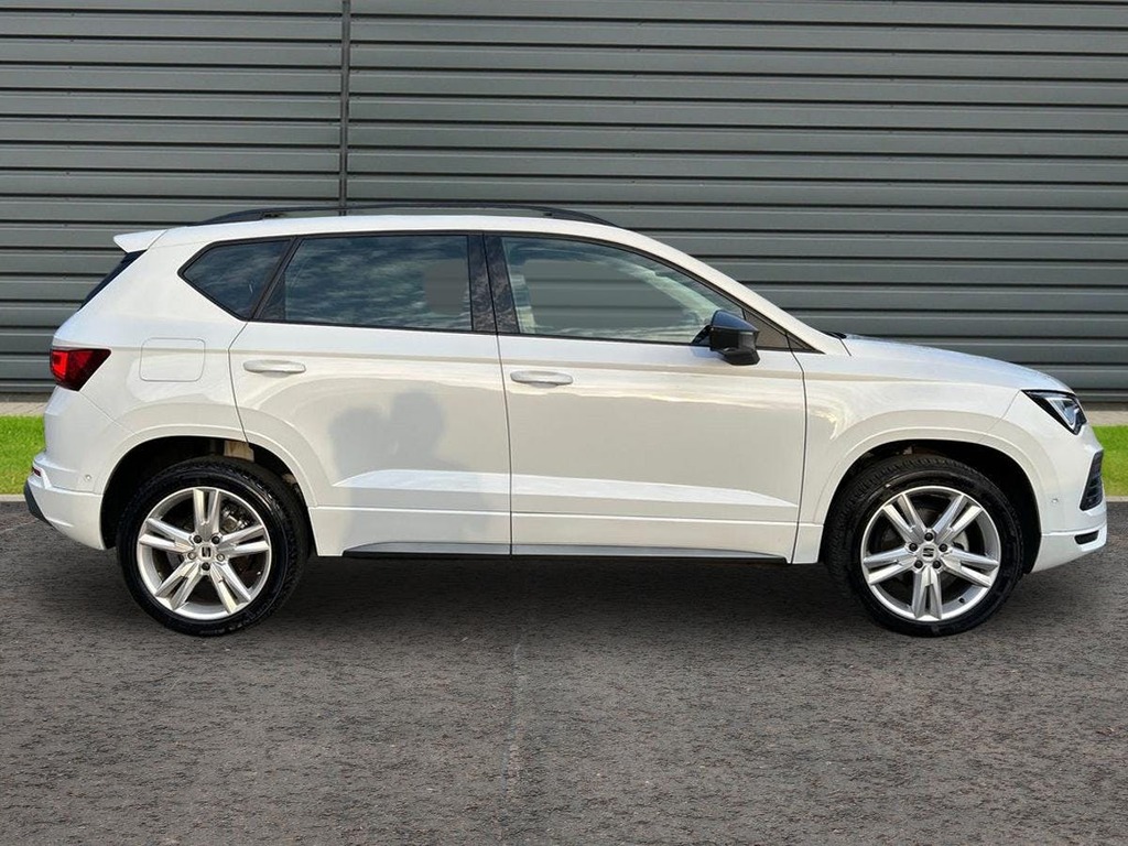 Seat Ateca 1.5 Tsi Evo Fr Suv RV75YUB White #2