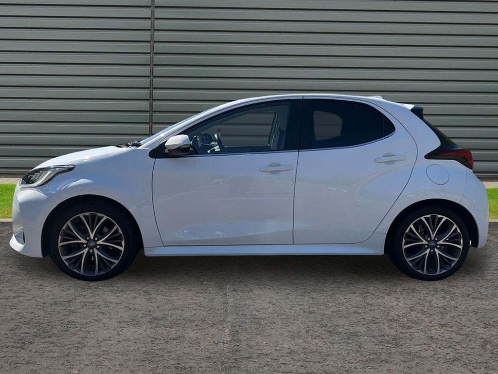 Toyota Yaris 1.5 Vvt-h Excel Hatchback Hybrid E Cvt GY72VRZ White #6