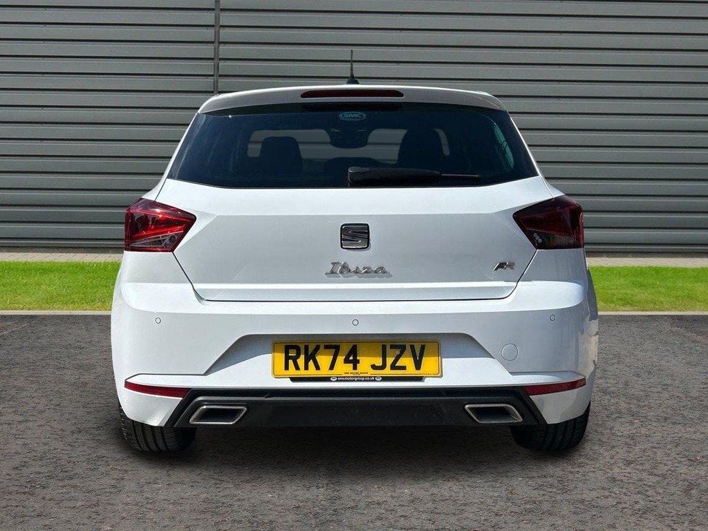 Seat Ibiza 1.0 Tsi Fr Hatchback RK74JZV White #4