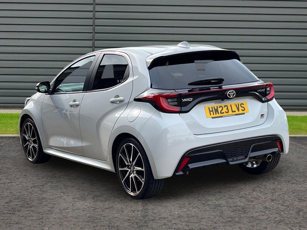 Toyota Yaris 1.5 Vvt-h Gr Sport Hatchback Hybrid E C HW23LVS Grey #5