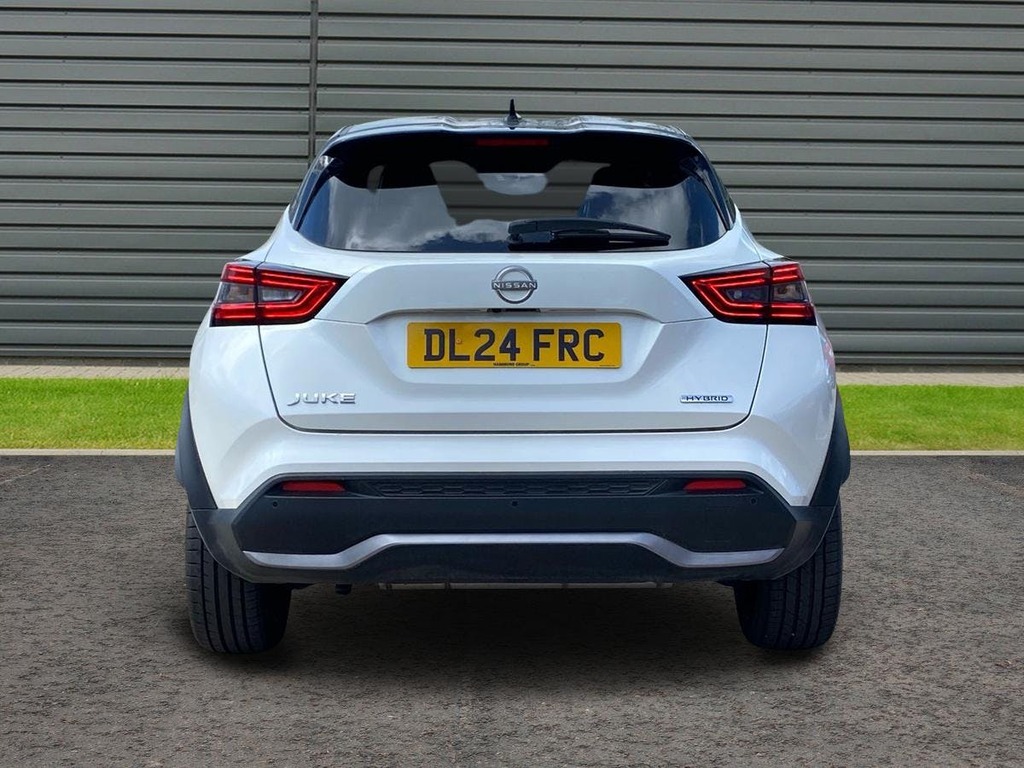 Nissan Juke 1.6 Tekna Plus Suv Hybrid DL24FRC White #4