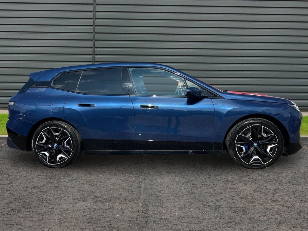 BMW iX 40 76.6Kwh M Sport Suv Xdrive EF22XWJ Blue #2