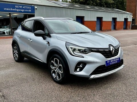 Renault Captur Suv EK73MXL Black #4