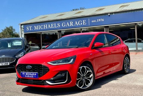 Ford Focus Hatchback Red
