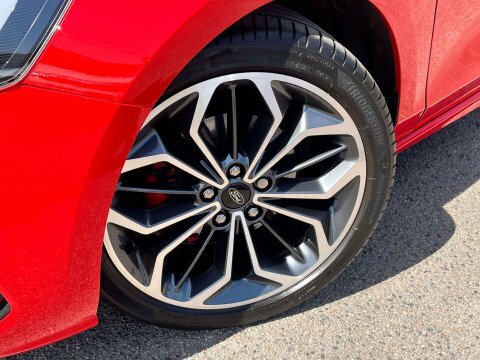 Ford Focus Hatchback MA23VRJ Red #3
