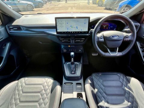 Ford Focus Hatchback MA23VRJ Red #2