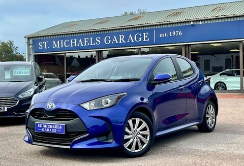 Toyota Yaris Hatchback Blue
