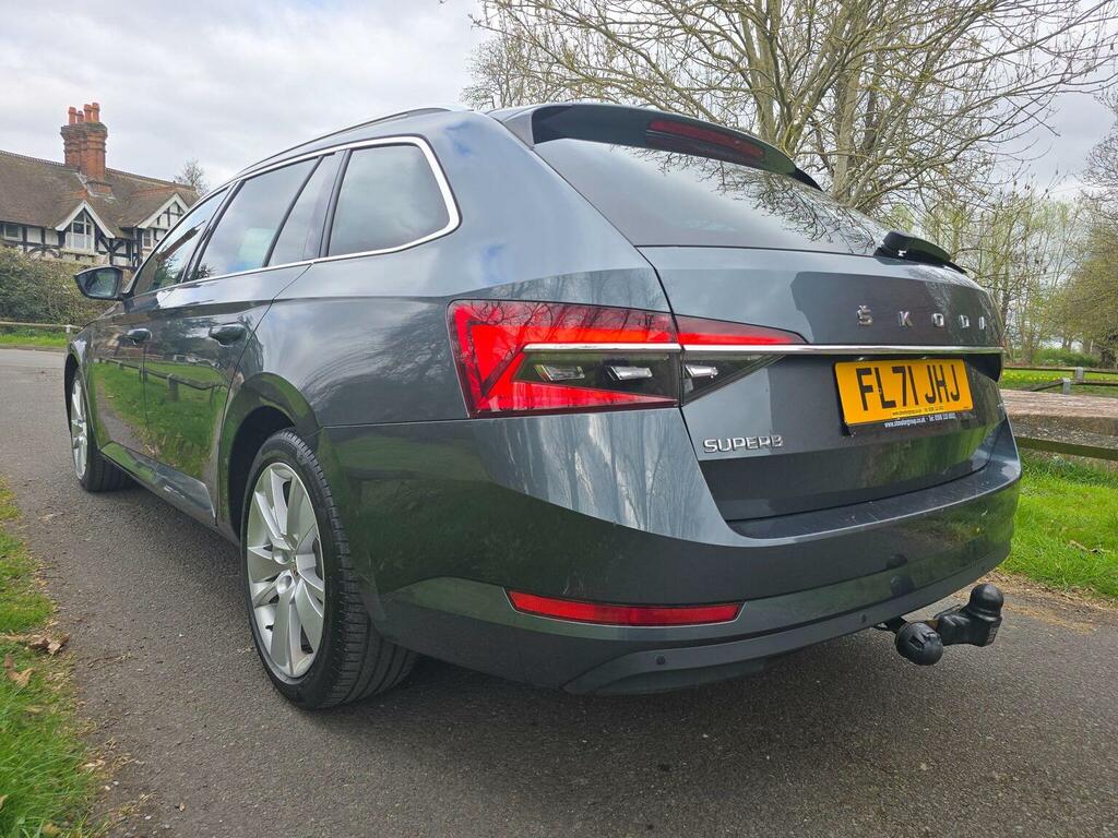 Skoda Superb Estate 1.4 Tsi Iv 13Kwh Se L Dsg Euro 6 Ss FL71JHJ Grey #5