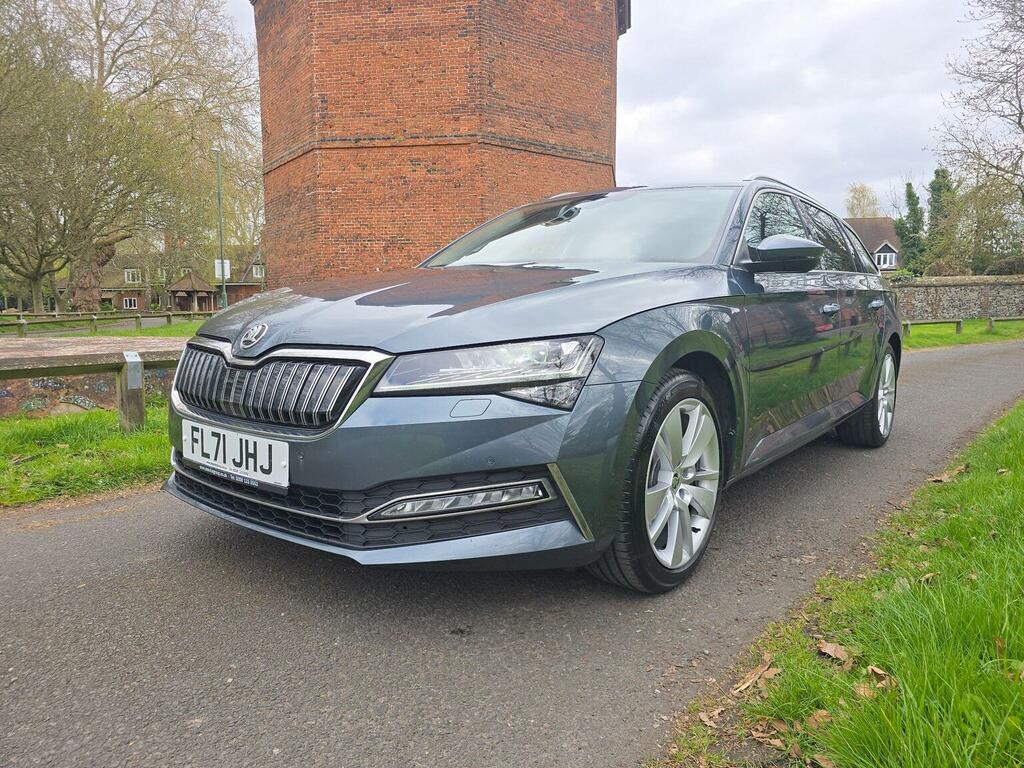 Skoda Superb Estate 1.4 Tsi Iv 13Kwh Se L Dsg Euro 6 Ss FL71JHJ Grey #3