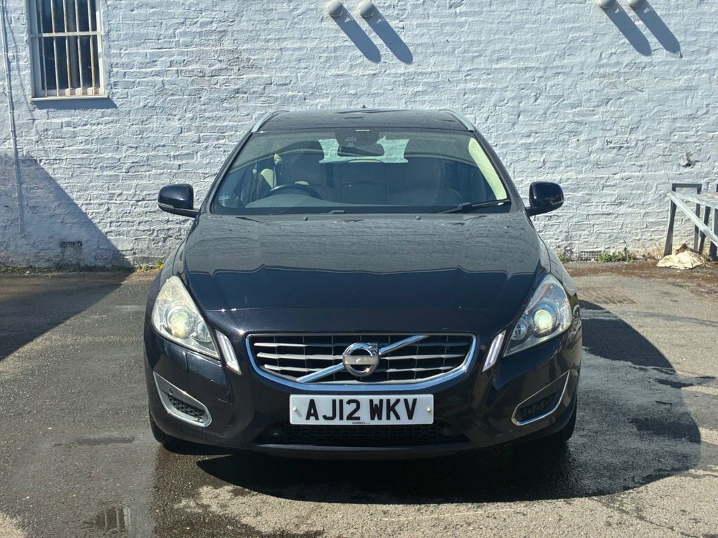 Volvo V60 2.4L Se Lux Nav Black #4