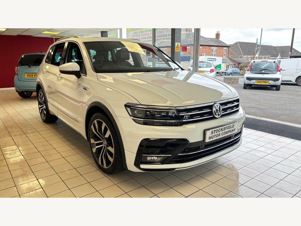 Volkswagen Tiguan 2.0 Tdi R-line Suv  White #2