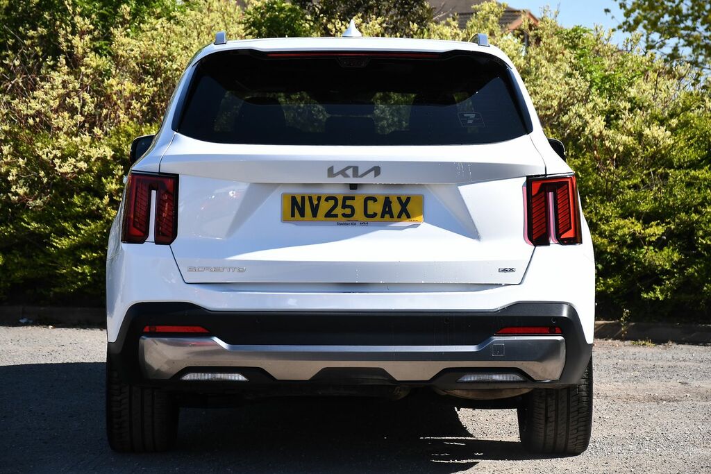Kia Sorento 2.2 Crdi 4 Suv Dct Awd Euro 6 Ss 19 NV25CAX White #6