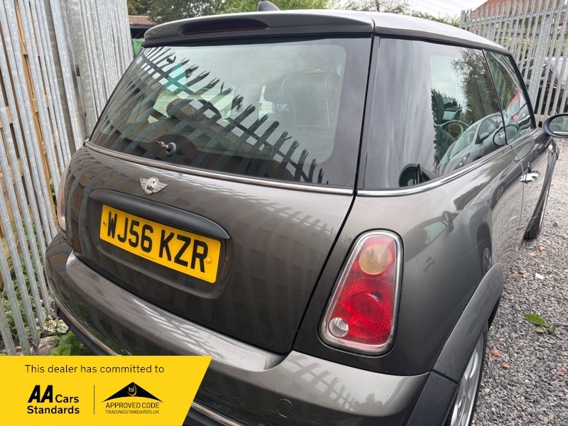 Mini Hatch Park Lane WJ56KZR Grey #4