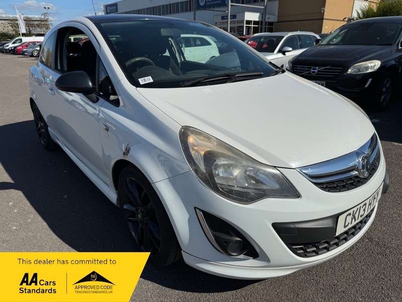 Vauxhall Corsa Limited Edition CK13HYY White #2