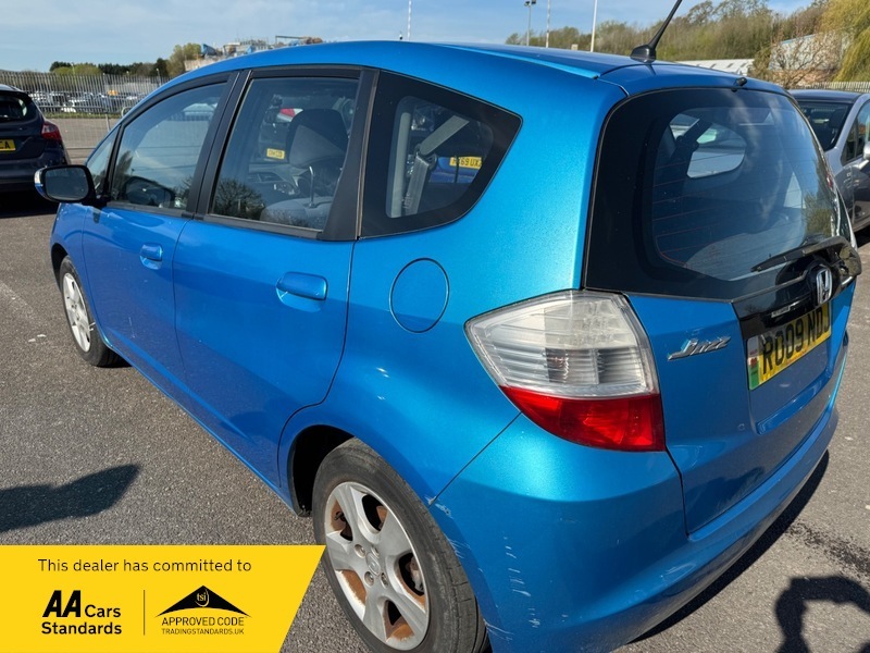 Honda Jazz I-vtec Es RO09NDJ Blue #3