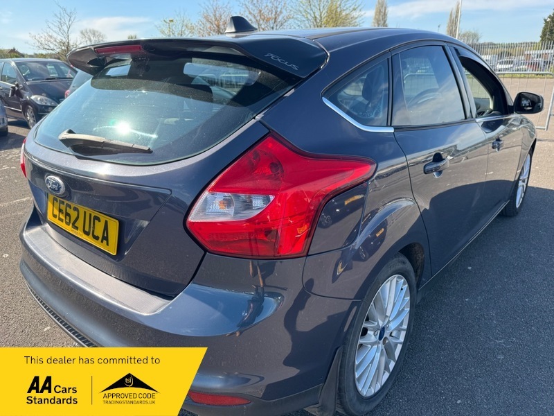 Ford Focus Zetec CE62UCA Grey #3