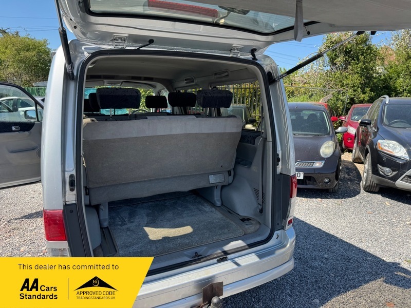 Mazda Bongo Friendee Silver #7
