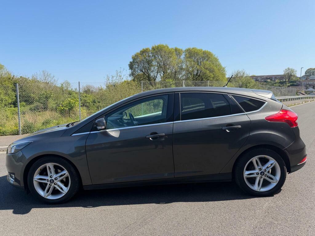 Ford Focus 1.0T Ecoboost Titanium Euro 6 S S AK17WBW Grey #4