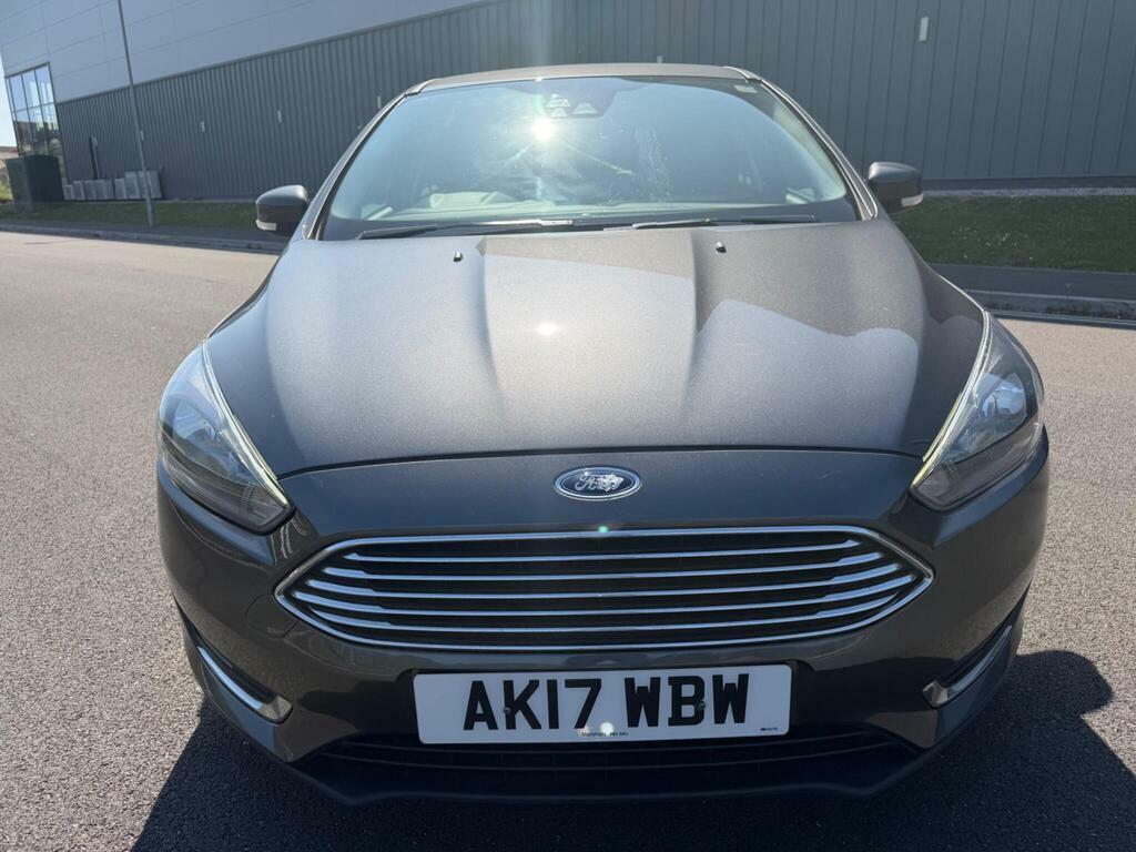 Ford Focus 1.0T Ecoboost Titanium Euro 6 S S AK17WBW Grey #3