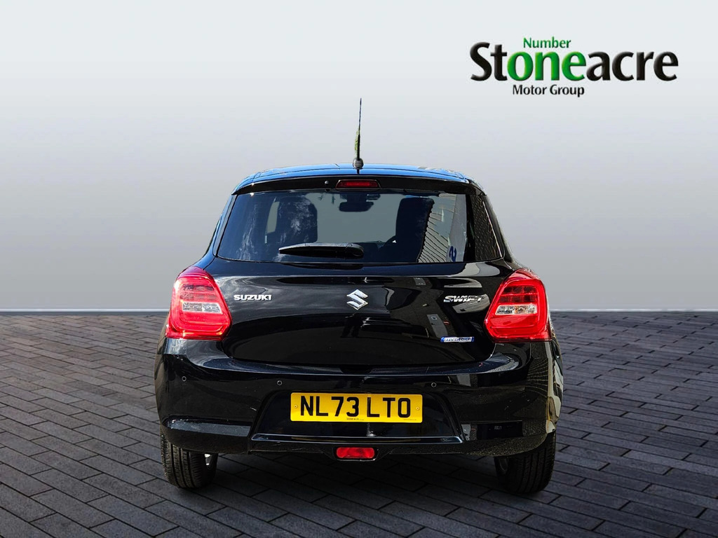 Suzuki Swift 1.2 Dualjet 83 12V Hybrid Sz-t NL73LTO #4