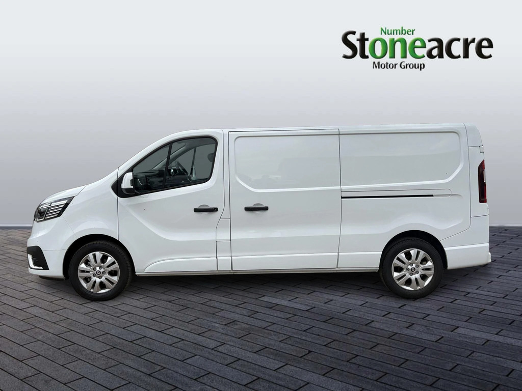 Renault Trafic Ll30 Blue Dci 130 Extra Panel Van My23 YP24XTD #4