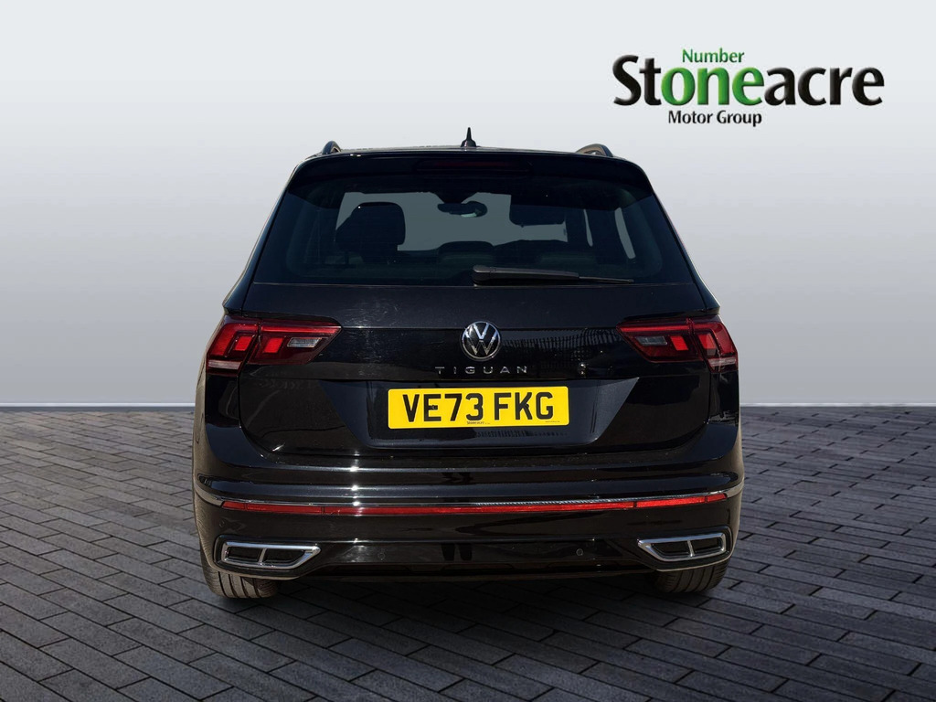 Volkswagen Tiguan 1.5 Tsi R-line Edition Dsg Euro 6 Ss VE73FKG Black #6