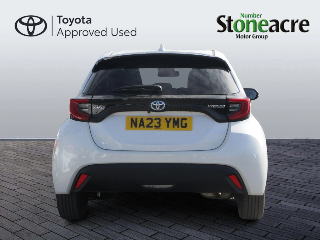 Toyota Yaris 1.5 Hybrid Design NA23YMG #4