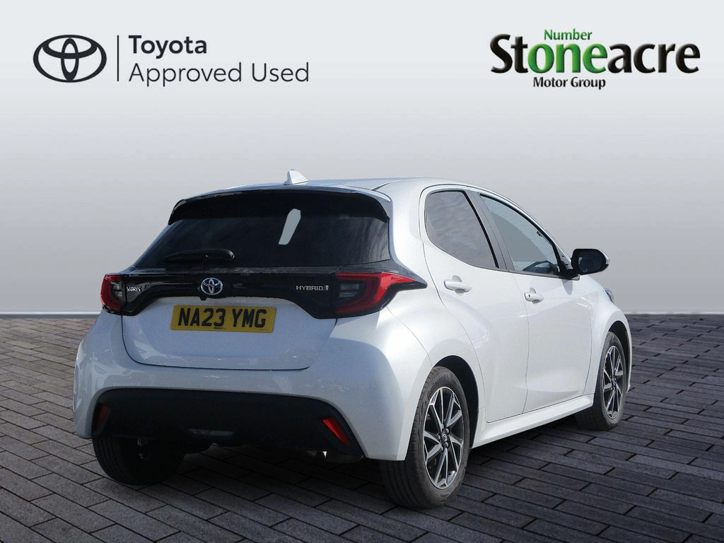 Toyota Yaris 1.5 Hybrid Design NA23YMG #3