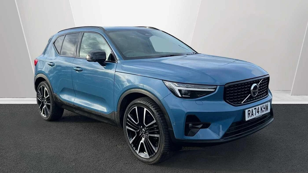 Volvo XC40 2.0 B3 Mhev Ultra Dark Dct Euro 6 Ss 