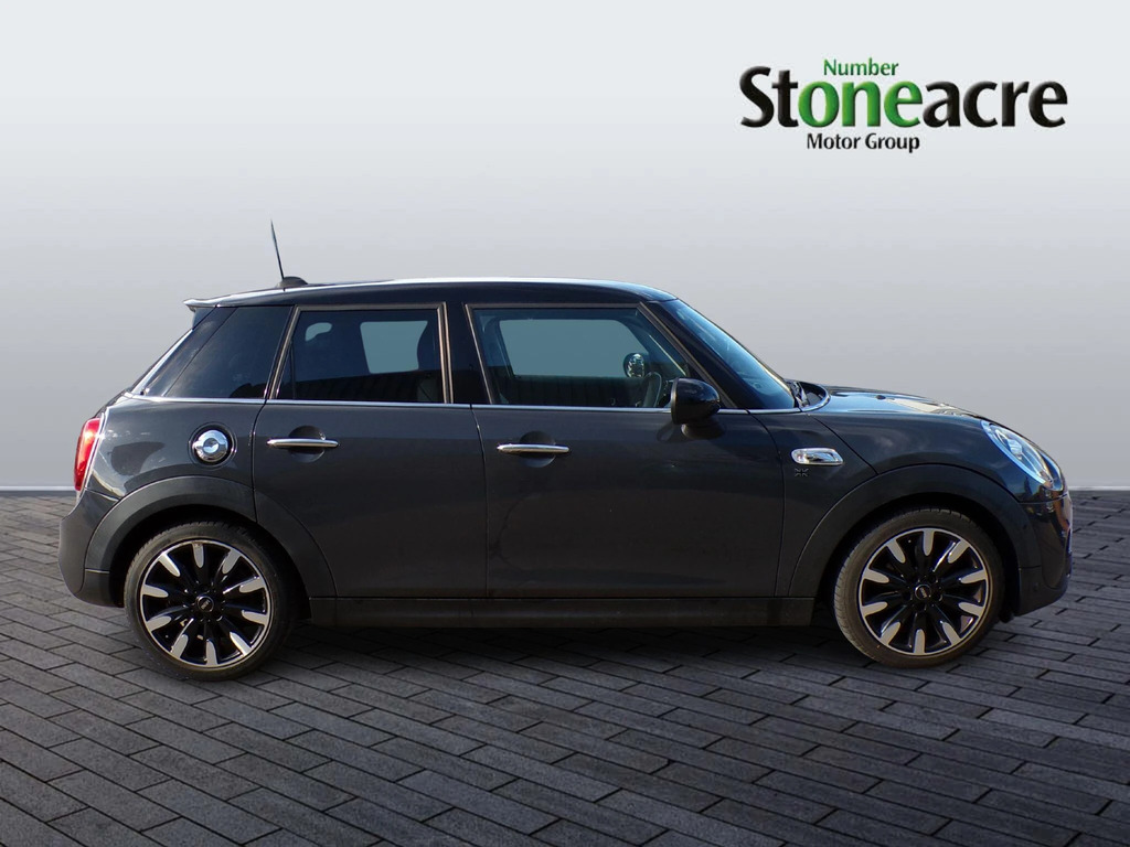 Mini Hatch 2.0 Cooper S Exclusive Steptronic Euro 6 Ss CN68UDB Grey #2