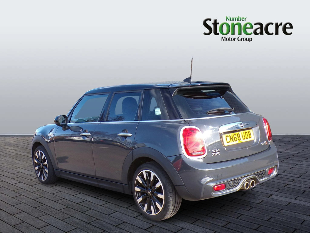 Mini Hatch 2.0 Cooper S Exclusive Steptronic Euro 6 Ss CN68UDB Grey #5