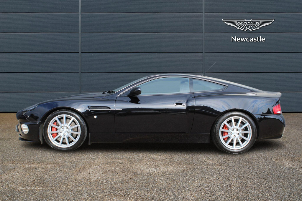 Aston Martin Vanquish S V12 22 Black #5