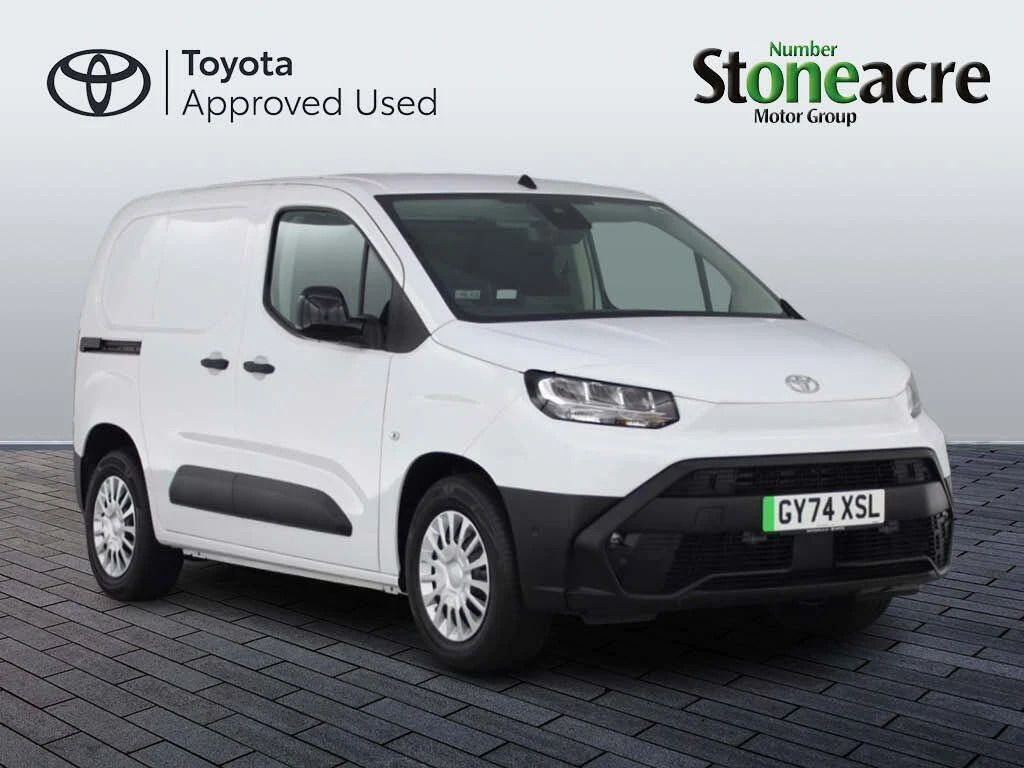Toyota Proace City 50Kwh Icon Short Panel Van Swb 