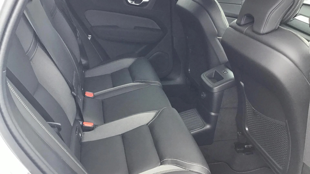 Volvo XC60 2.0 T6 18.8Kwh Plus Black Edition Awd Euro 6 NA26DHC #6