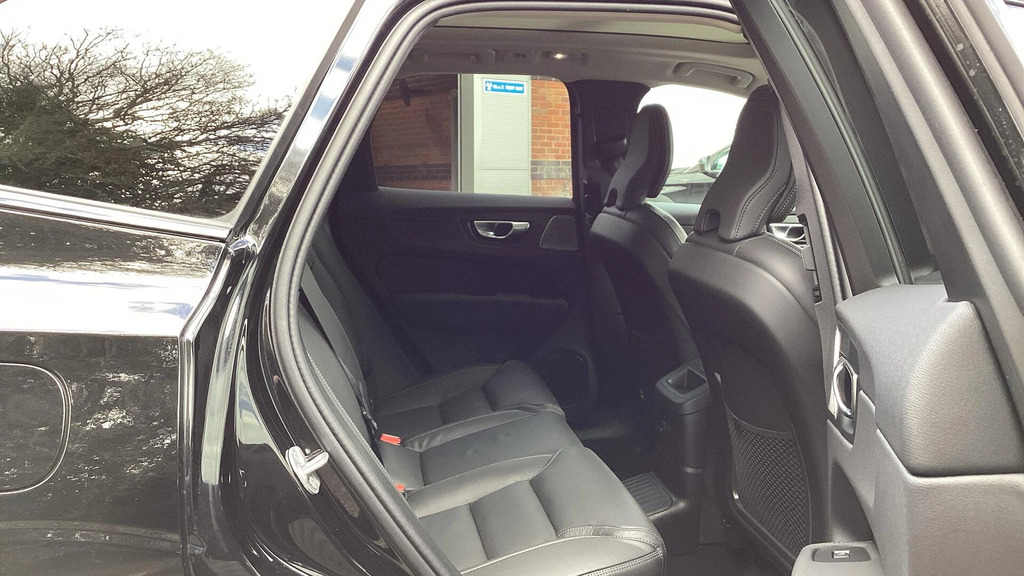 Volvo XC60 2.0 T8 18.8Kwh Ultra Dark Awd Euro 6 Ss NL26UYH #6