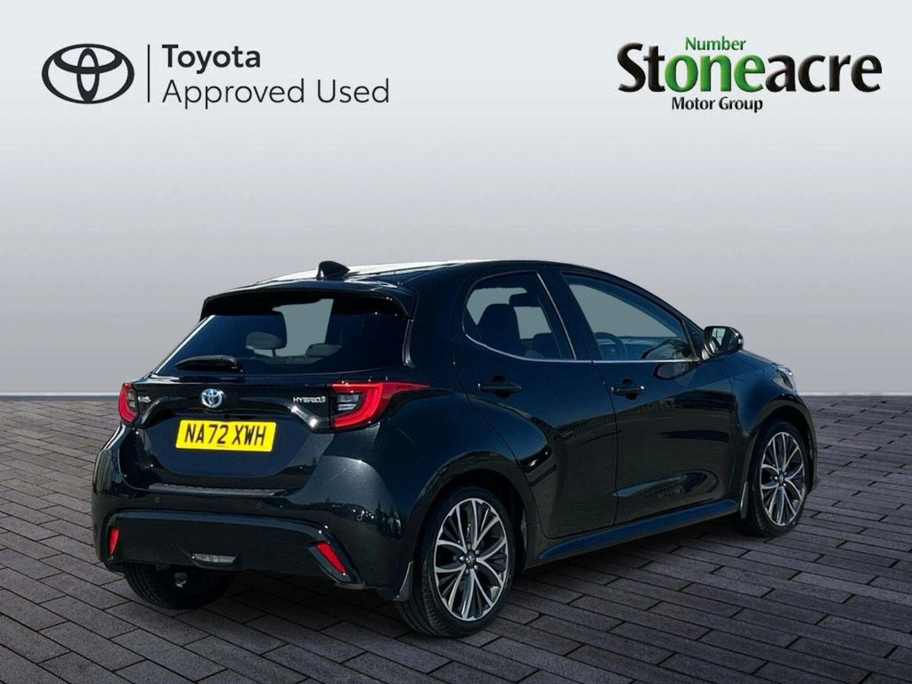Toyota Yaris 1.5 Hybrid Excel NA72XWH #3