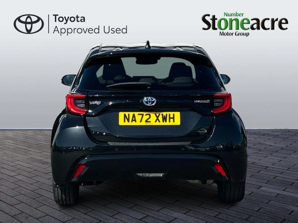 Toyota Yaris 1.5 Hybrid Excel NA72XWH #4