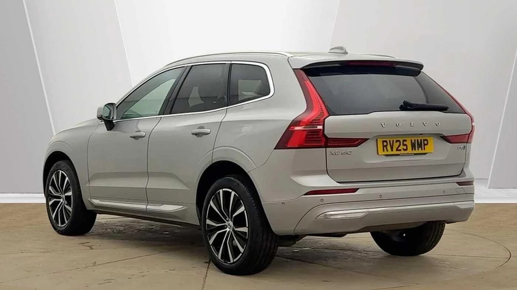 Volvo XC60 2.0 B5 Mhev Ultra Bright Awd Euro 6 Ss RV25WMP  #3
