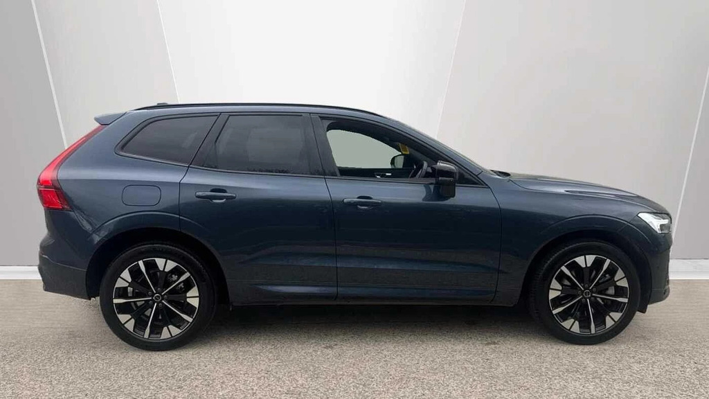 Volvo XC60 2.0 B5 Mhev Plus Pro Awd Euro 6 Ss OY75WEP  #3