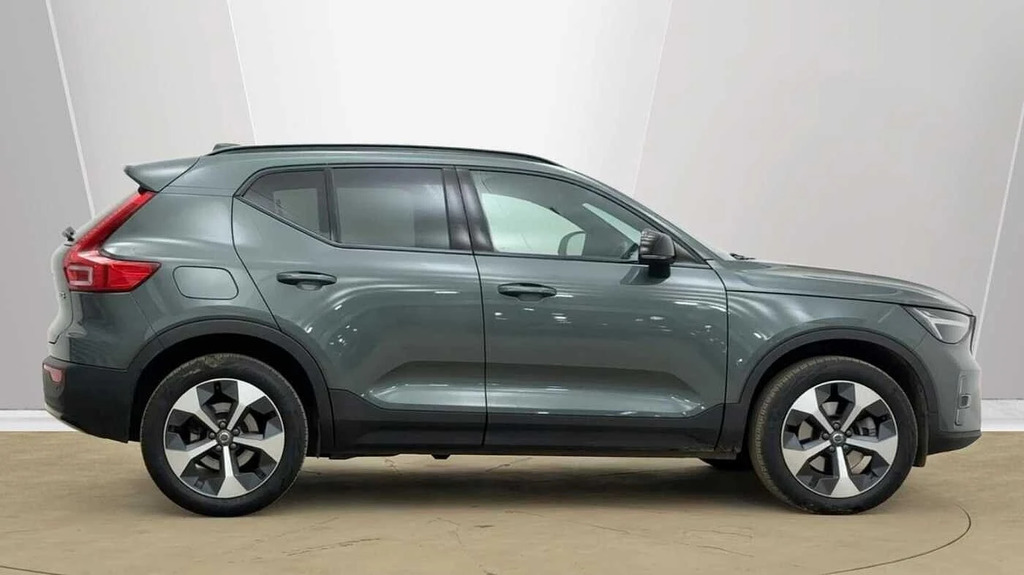 Volvo XC40 2.0 B3p Plus Dark OY75LNA #2