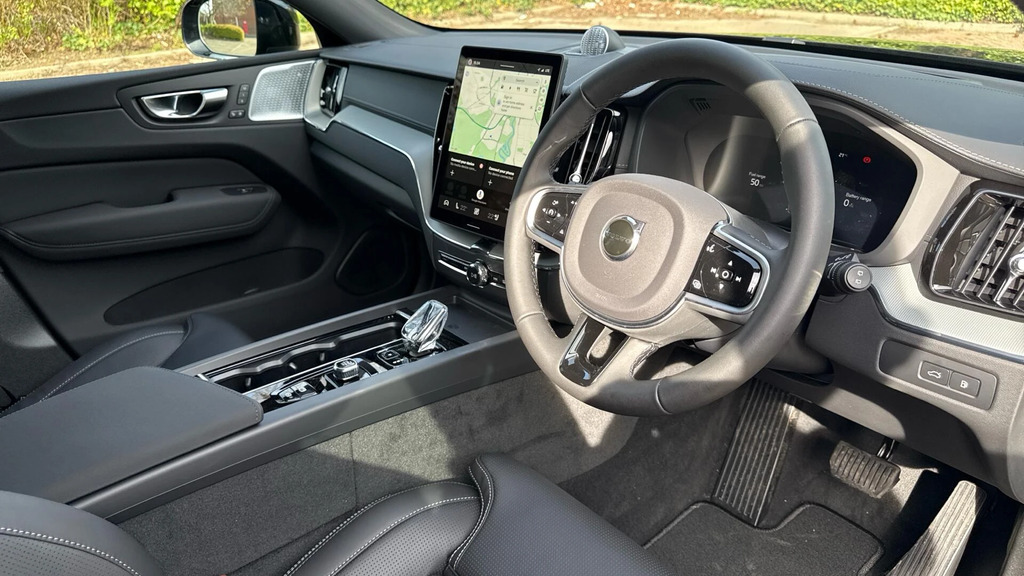 Volvo XC60 2.0 T8 18.8Kwh Ultra Black Edition Awd Euro 6 ND26CFF #4