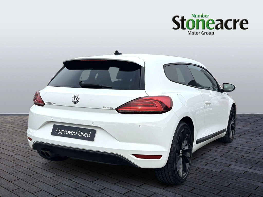 Volkswagen Scirocco 2.0 Tsi Bluemotion Tech Gt Euro 6 Ss White #3