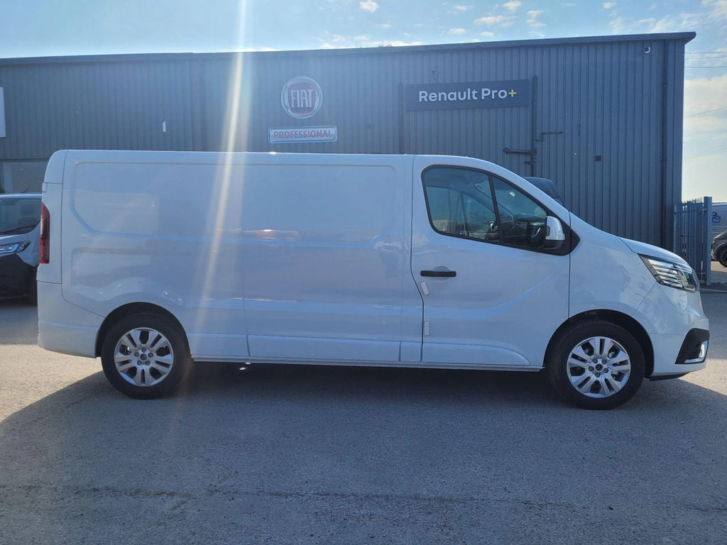 Renault Trafic 2.0 Dci Blue Ll30 Extra L2 H1 Euro 6 Ss YP26XHT #2
