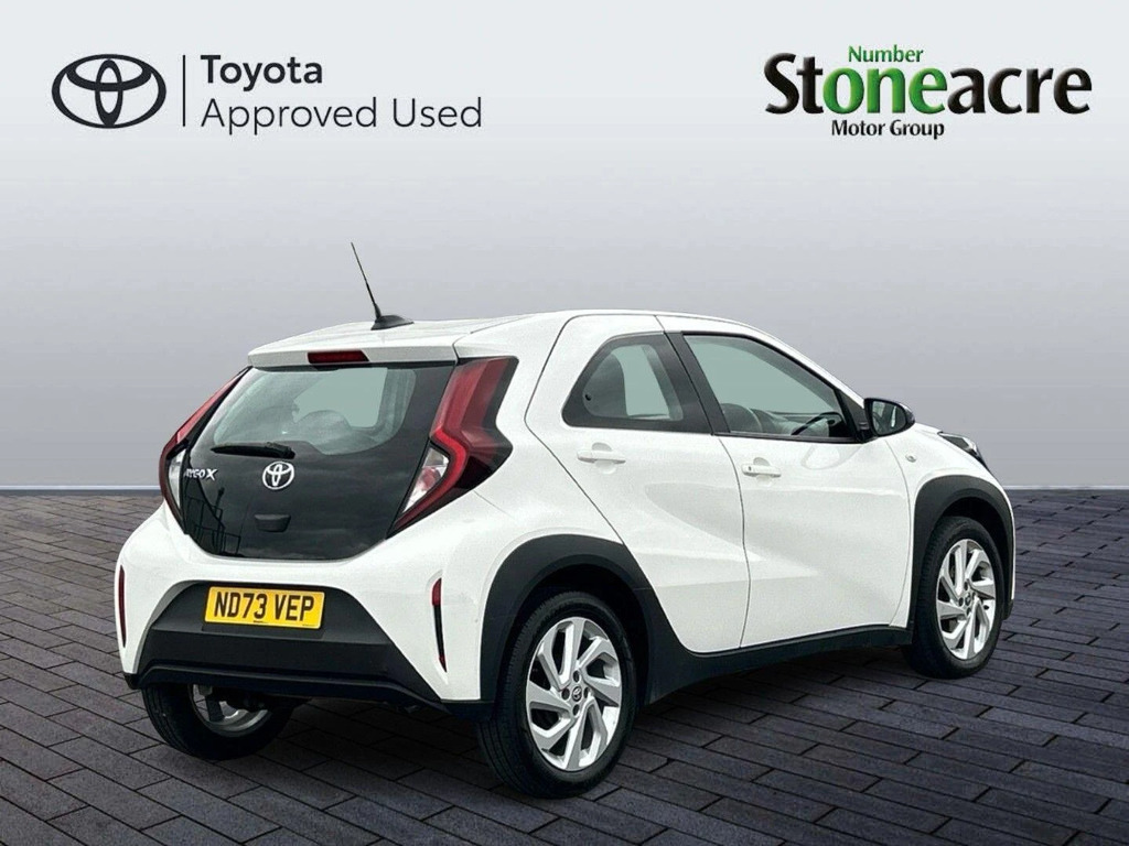 Toyota Aygo X 1.0 Vvt-i Pure ND73VEP #3